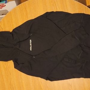 Mens Hollister Box Logo Hoodie (Medium)